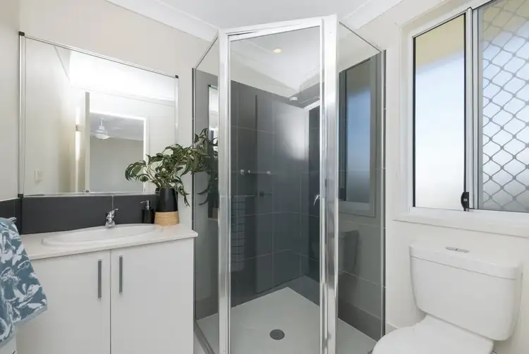 Fifth view of Homely semi-detached listing, 1/23 Yanuca Street, Burdell QLD 4818