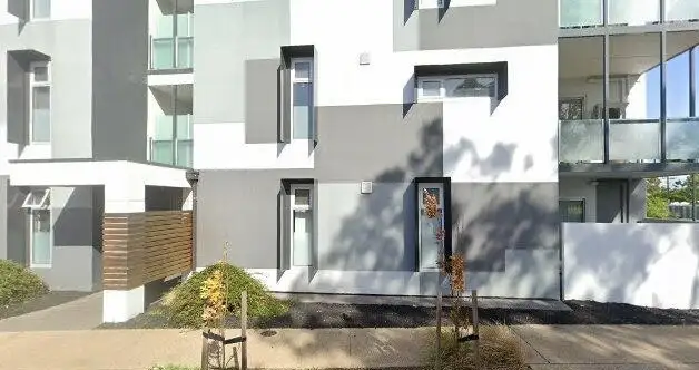 6 Sweeney Terrace