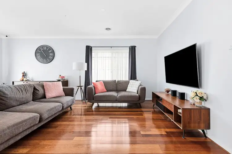 Fourth view of Homely house listing, 6 Lyme Park Circle, Caroline Springs VIC 3023