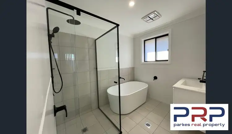 Fourth view of Homely house listing, 38 Vaucluse Place, Parkes NSW 2870