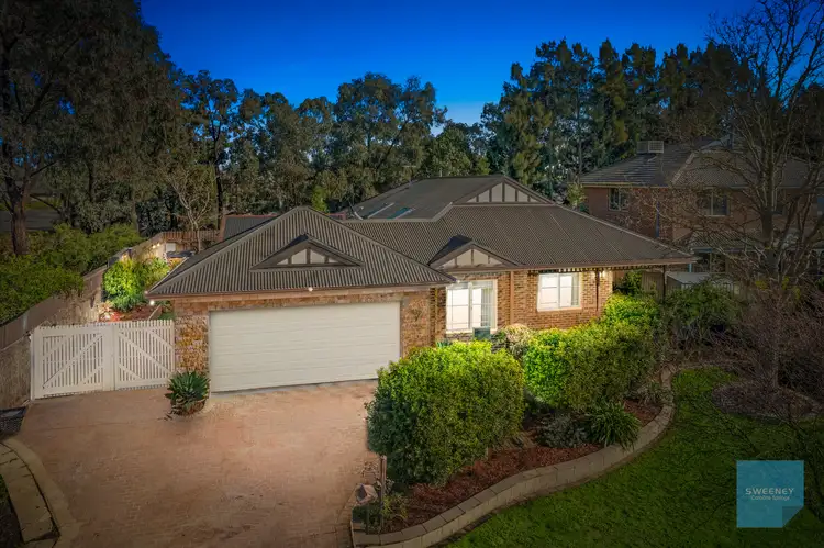 17 Spring Circuit, Caroline Springs VIC 3023
