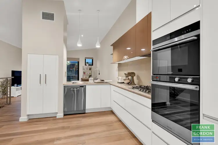 Sixth view of Homely house listing, 15/15 Beach Street, Port Melbourne VIC 3207