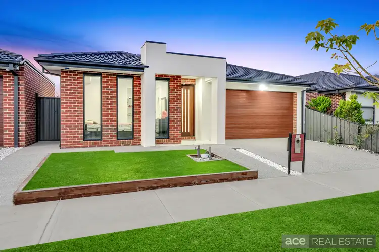 Second view of Homely house listing, 62 Clifton Circuit, Tarneit VIC 3029