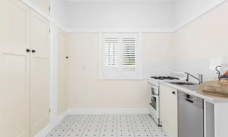 Sixth view of Homely house listing, 32 Young Street, Annerley QLD 4103