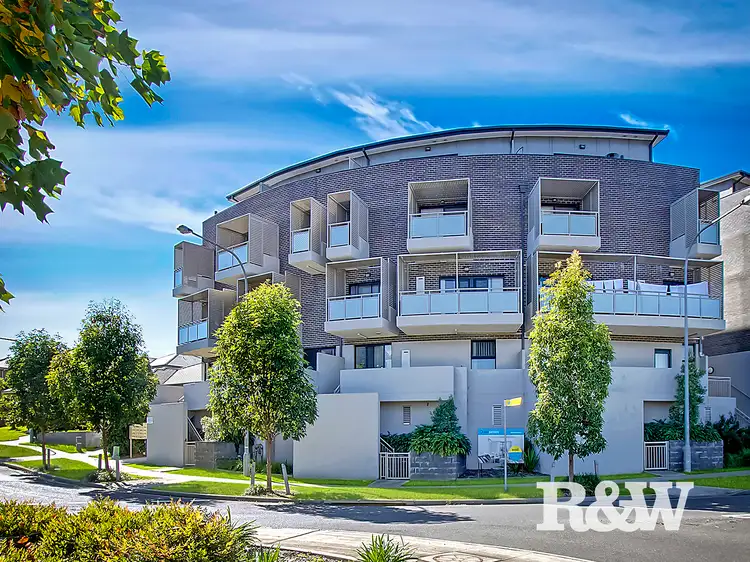 15/1 Glenmore Ridge Drive, Glenmore Park NSW 2745
