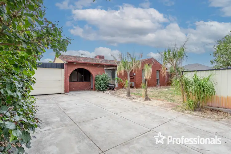 12 Lewin Court, Gosnells WA 6110