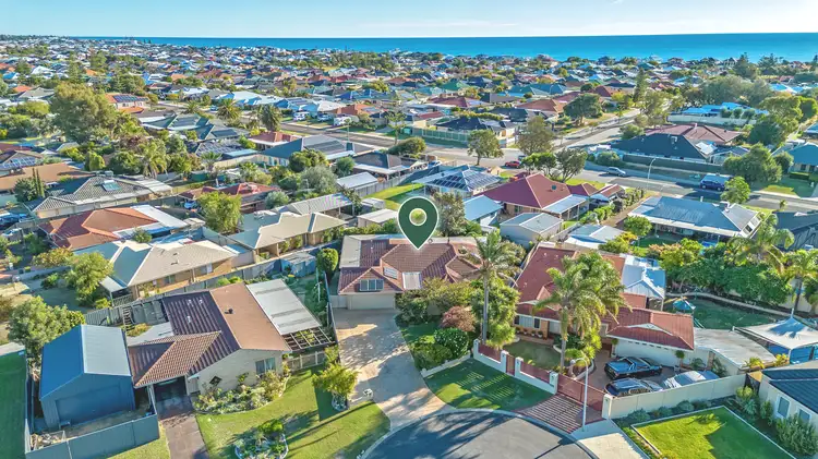 5 Ash Court, Halls Head WA 6210