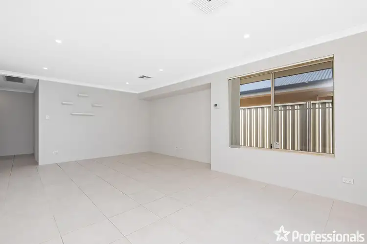 Fifth view of Homely house listing, 69 Lancaster Loop, Piara Waters WA 6112