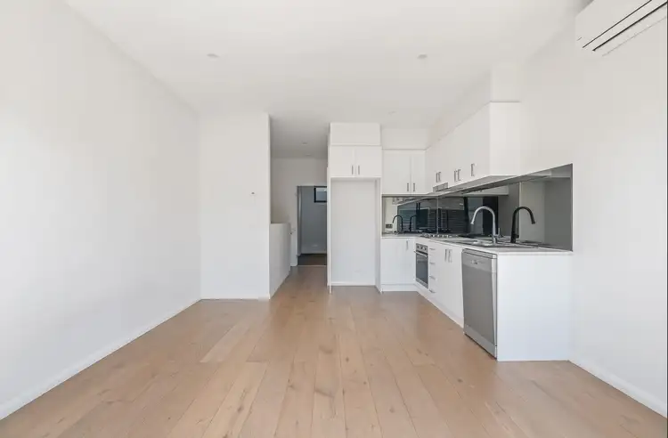 Third view of Homely apartment listing, 11/17 Bent Street, Bentleigh VIC 3204