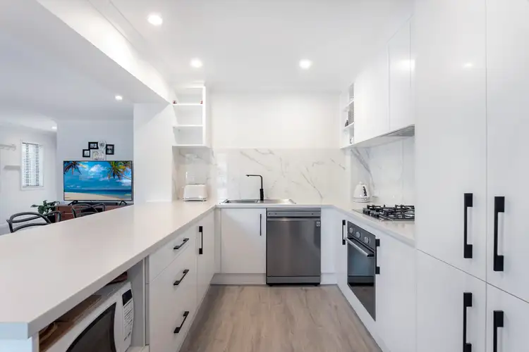 Fifth view of Homely townhouse listing, 6/16-18 Gardendale Crescent, Burleigh Waters QLD 4220