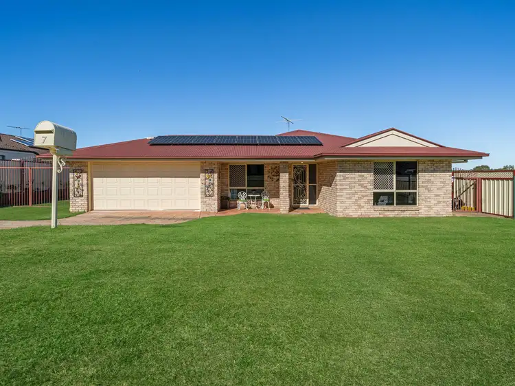 7 Bentley Court, Flinders View QLD 4305