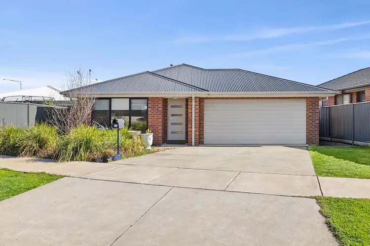 20 Marshall Road, Lucas VIC 3350