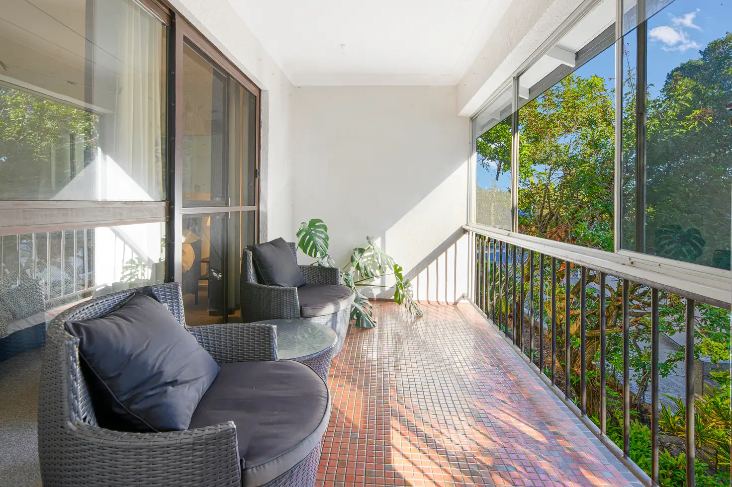 Main view of Homely apartment listing, 4/23 Jubilee Avenue, Broadbeach QLD 4218