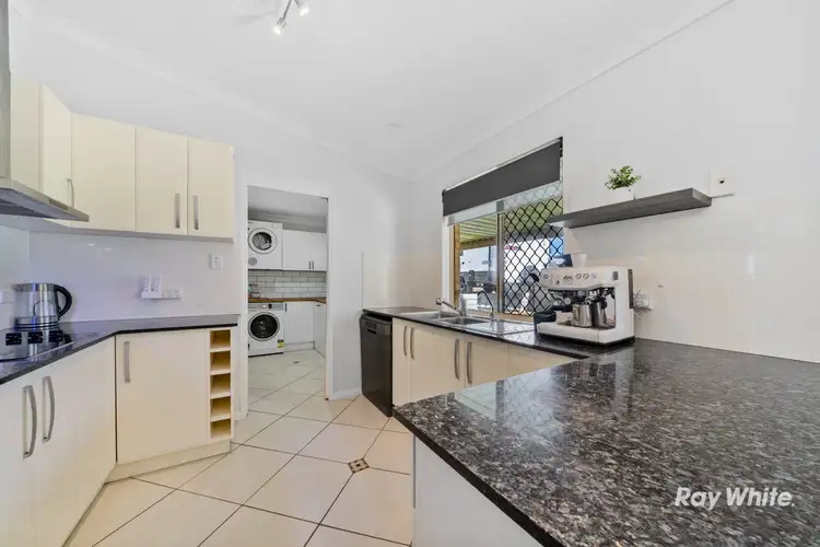 Sixth view of Homely house listing, 4 Solandra Circuit, Regents Park QLD 4118