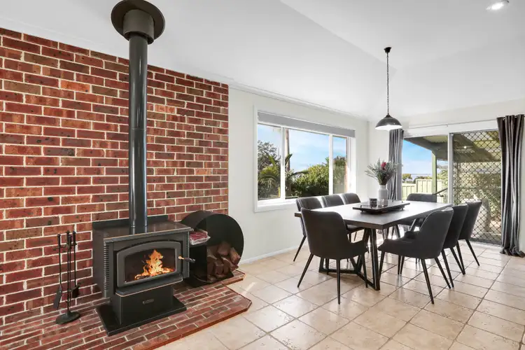 Fifth view of Homely house listing, 122 Wyndarra Way, Koonawarra NSW 2530