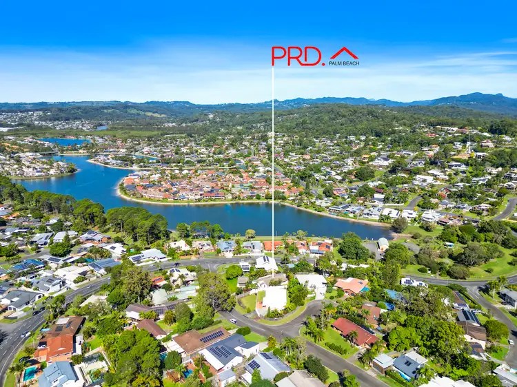 4 Ballidu Close, Elanora QLD 4221