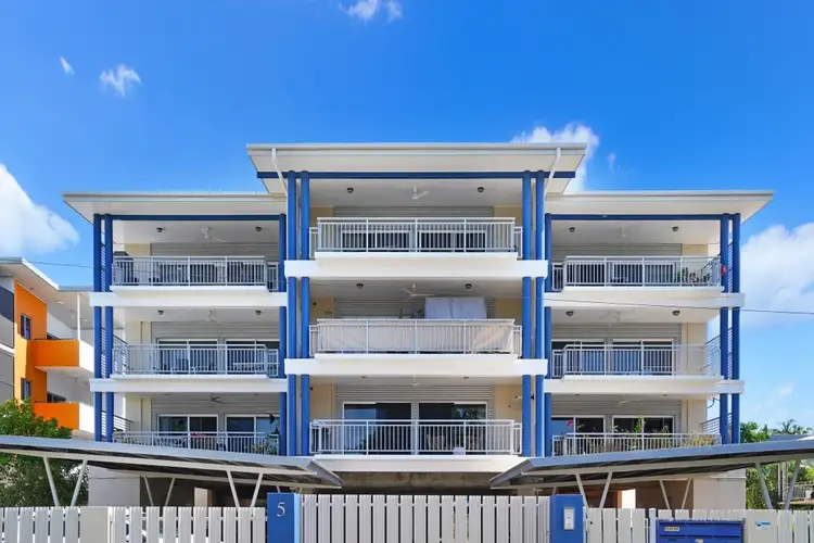 5 Coronation Drive