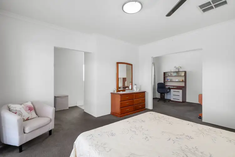 Sixth view of Homely house listing, 8 Breynia Link, Halls Head WA 6210