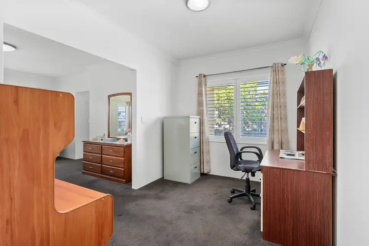 Seventh view of Homely house listing, 8 Breynia Link, Halls Head WA 6210