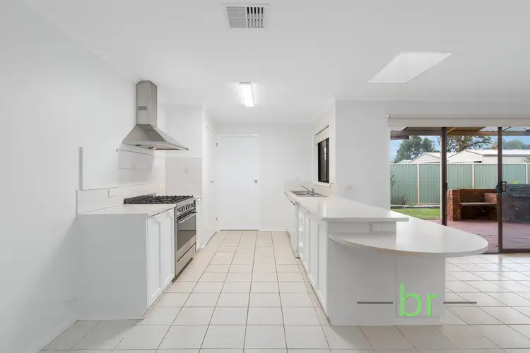 Fifth view of Homely house listing, 21 Smeaton Close, Lara VIC 3212
