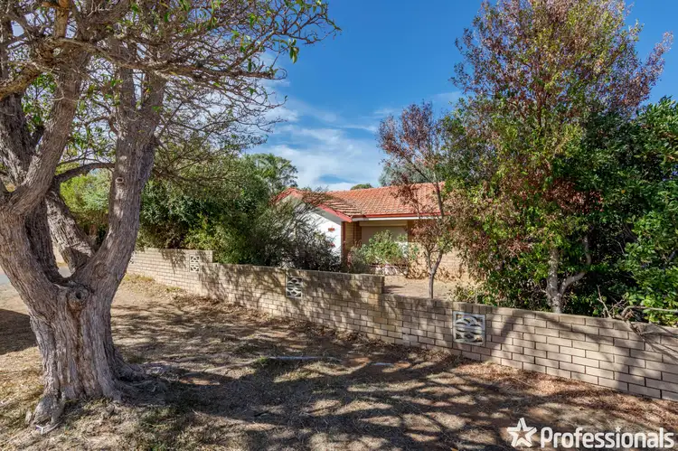 Fifth view of Homely house listing, 30 Banksia Road, Camillo WA 6111