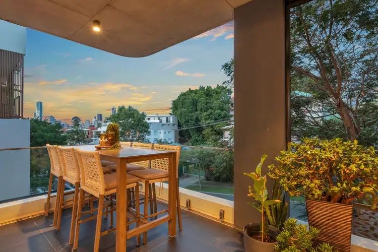 Second view of Homely apartment listing, 2/138 Dornoch Terrace, Highgate Hill QLD 4101