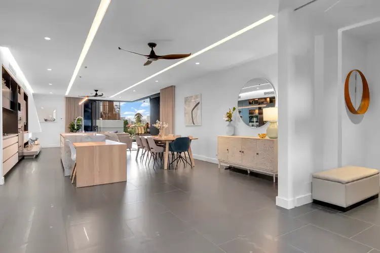 Fifth view of Homely apartment listing, 2/138 Dornoch Terrace, Highgate Hill QLD 4101