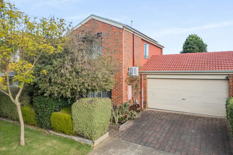 4 Nectar Mews, Knoxfield VIC 3180