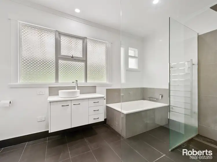 109 River Road, Ambleside TAS 7310