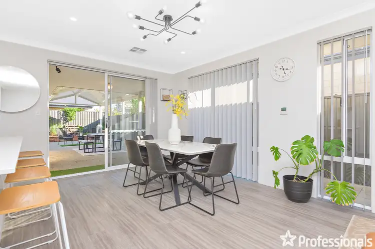 Fifth view of Homely house listing, 10 Dunite Road, Piara Waters WA 6112