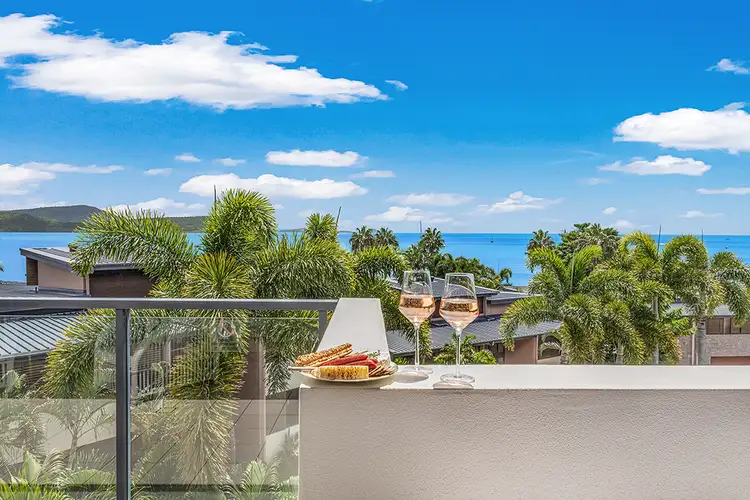 41/11 Altmann Avenue, Cannonvale QLD 4802