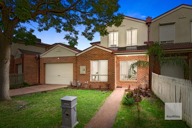 Main view of Homely house listing, 4 Benjamin Close, Bundoora VIC 3083