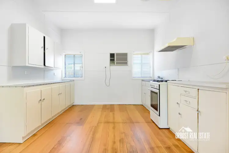 19 Evans Street