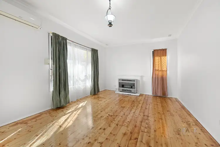 Fifth view of Homely house listing, 8 Carlton Street, Braybrook VIC 3019