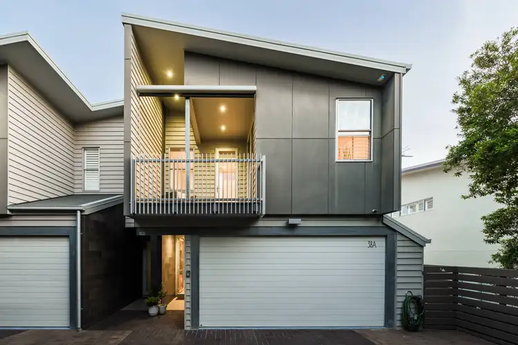 38A Mullens Street, Hawthorne QLD 4171