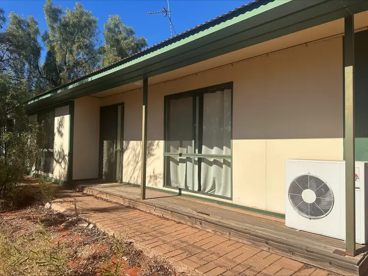 6 Finniss