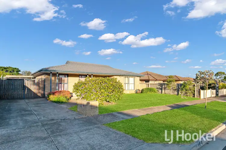 14 Gladstone Grove, Melton VIC 3337