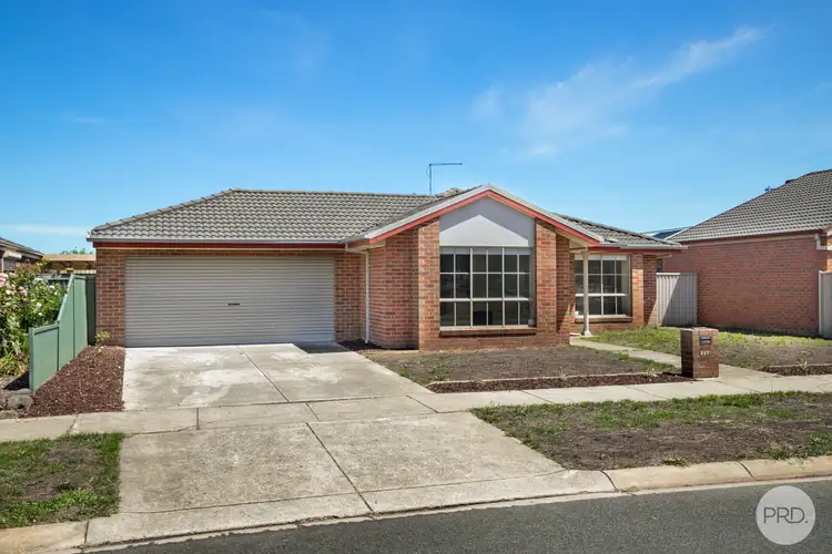 227 Whitelaw Avenue, Delacombe VIC 3356
