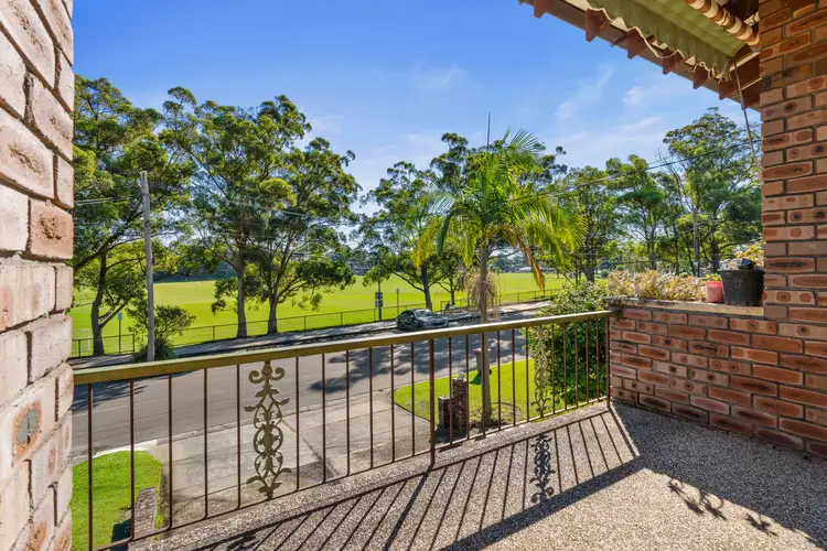 9 Jindabyne Crescent, Peakhurst Heights NSW 2210