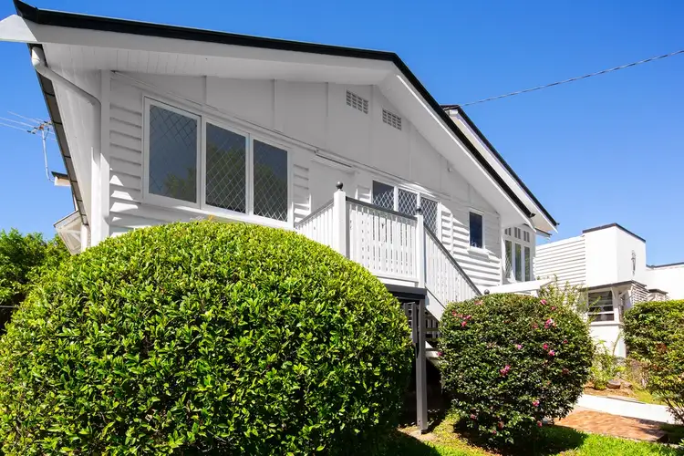 7 Alexandra Road, Ascot QLD 4007