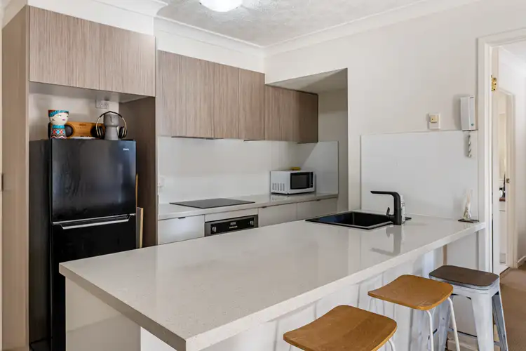 Main view of Homely apartment listing, 10/27 Chester Terrace, Southport QLD 4215