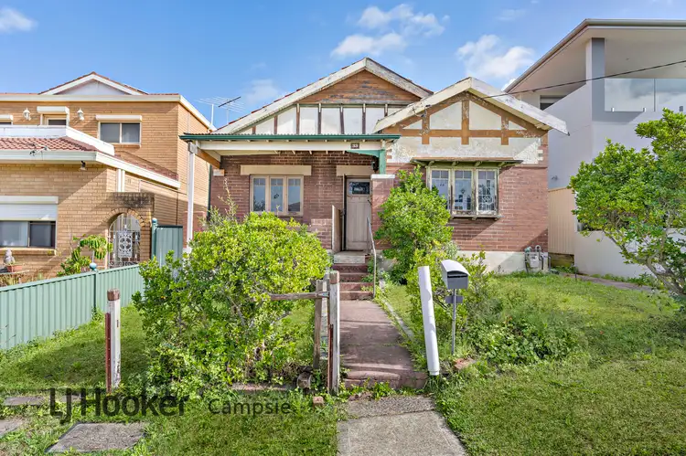 33 Scahill Street, Campsie NSW 2194