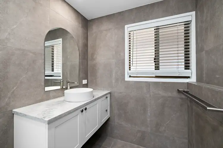 Fourth view of Homely house listing, 2 Tarcutta Street, Cleveland QLD 4163