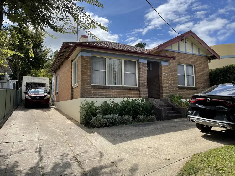 75 Bathurst Road, Orange NSW 2800