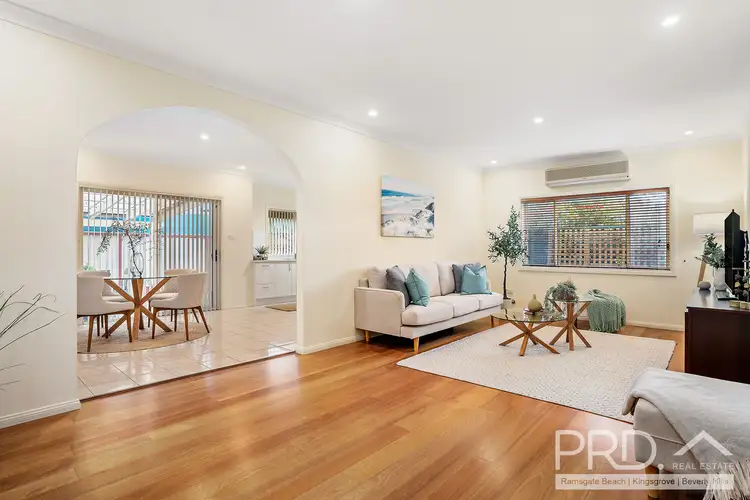 2/13 Tuffy Avenue, Sans Souci NSW 2219