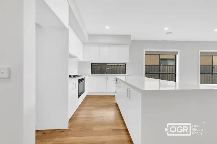 Second view of Homely house listing, 11 Juliete Street, Strathtulloh VIC 3338