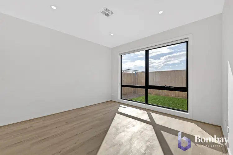 Fourth view of Homely house listing, 8 Quill Circuit, Kalkallo VIC 3064