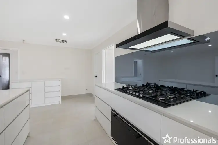 12 McLean Road, Canning Vale WA 6155