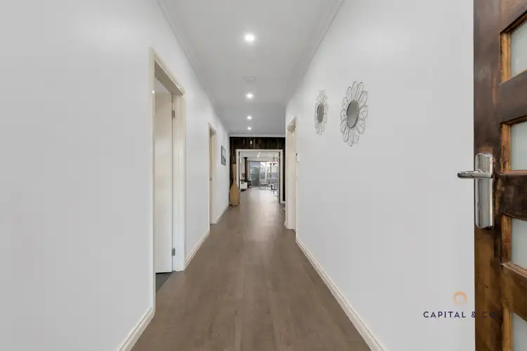 Second view of Homely house listing, 7 Marchmont Rise, Craigieburn VIC 3064
