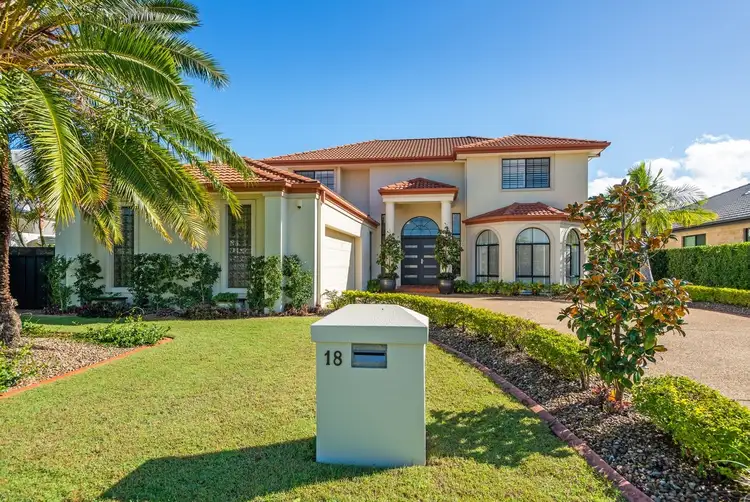 18 Eastpark Waters, Helensvale QLD 4212